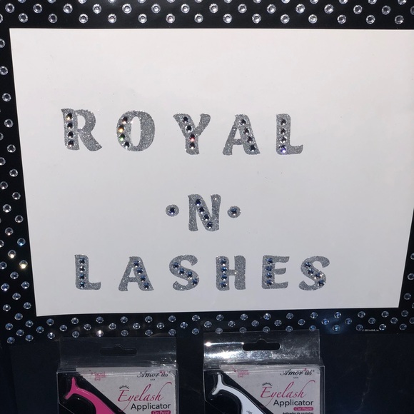 Tweezers - Picture 2 of 2